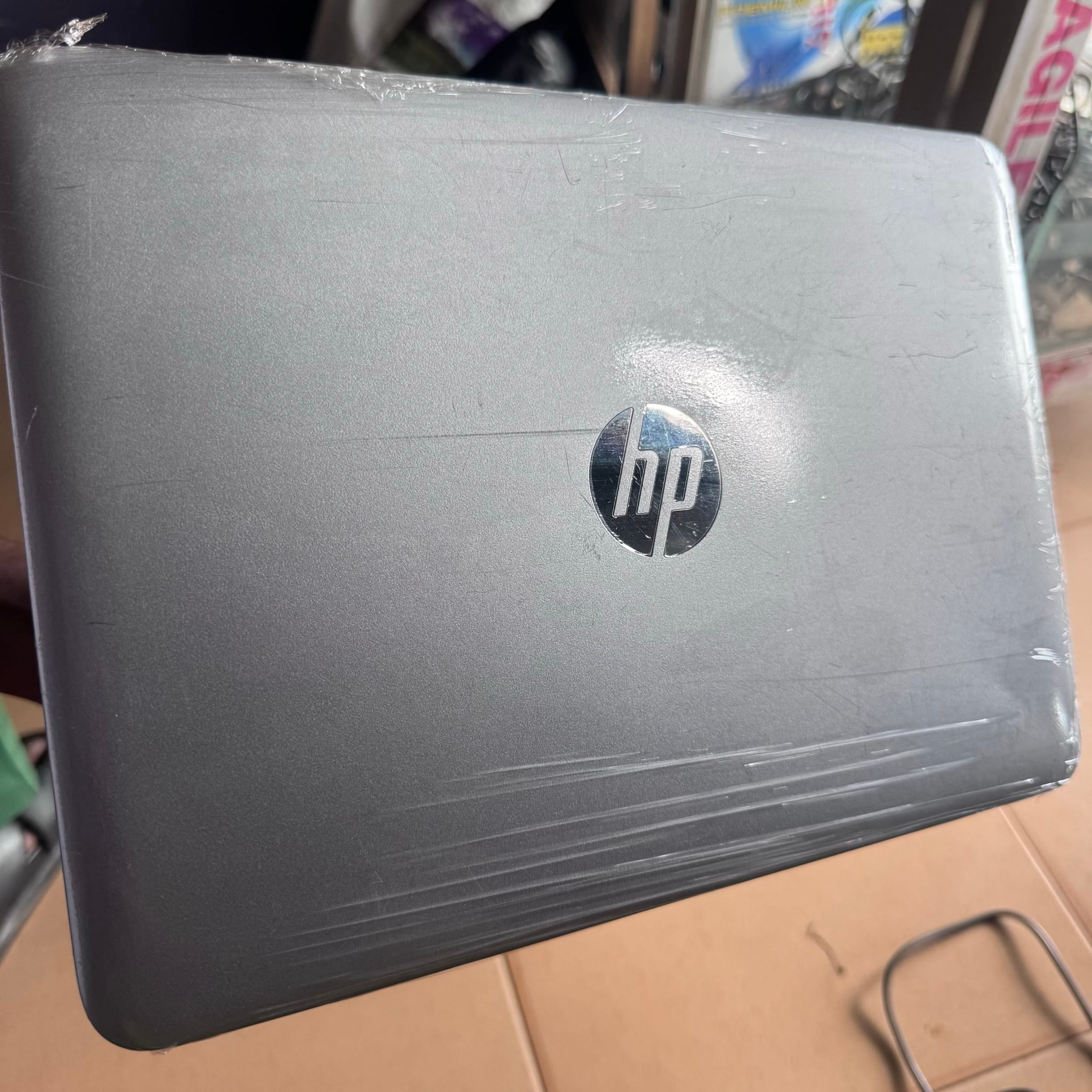 HP EliteBook 820 G3 Laptop